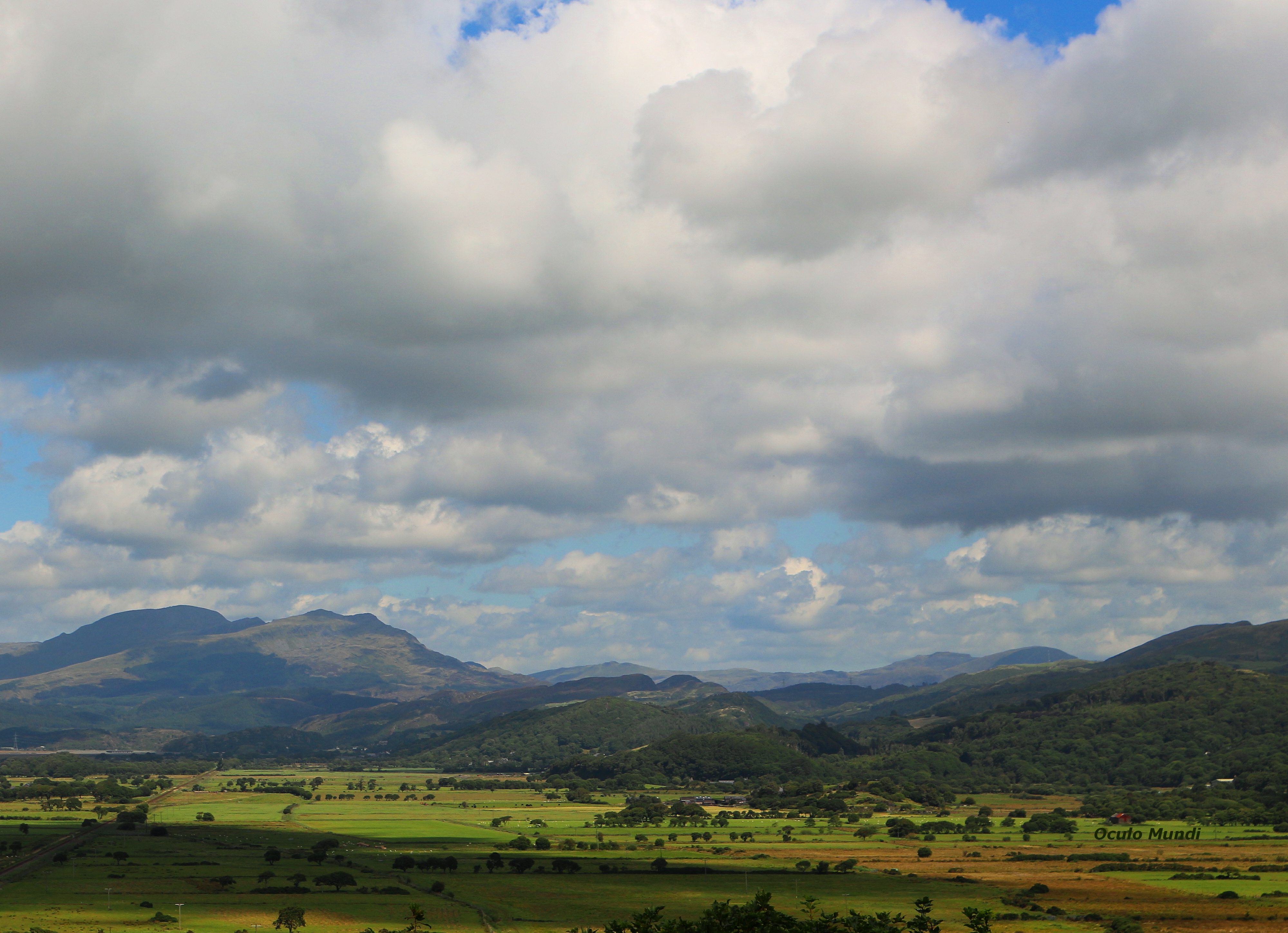 Welsh Hills Right